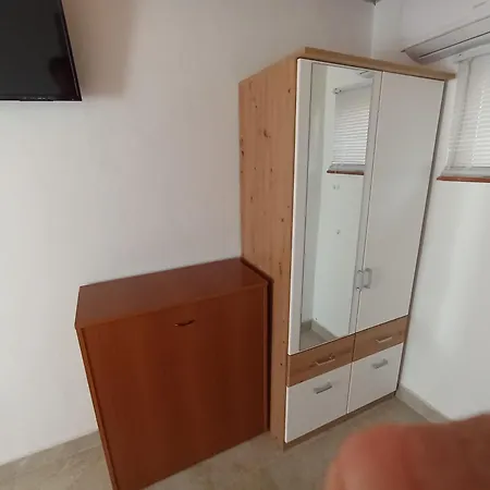 Miljenka Apartment *